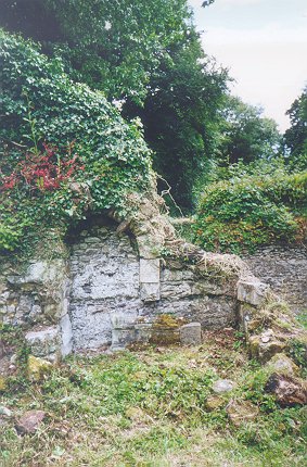 South wall of south transept